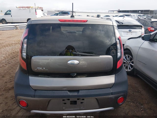 KIA SOUL + 2018 KNDJP3A57J7567245 Image 16