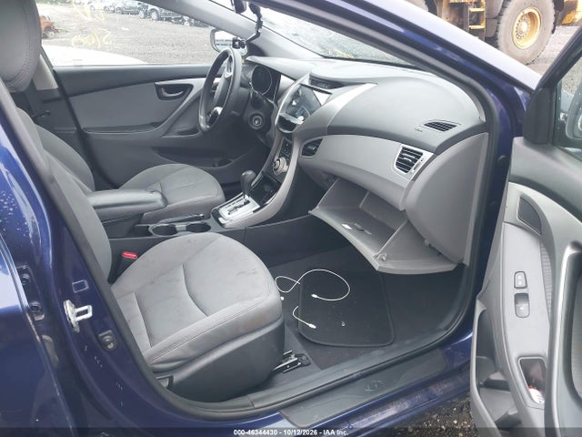 46344430 :رقم المزاد ، 5NPDH4AE7CH097085 vin ، 2012 Hyundai Elantra Gls مزاد بيع