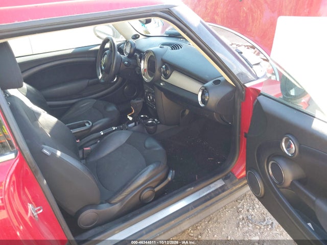 Продаж на аукціоні авто 2014 Mini Clubman Cooper, vin: WMWZF3C56ET492647, номер лоту: 46344511