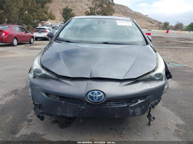 Toyota Prius Two 2018 JTDKBRFU5J3067307 Image 12