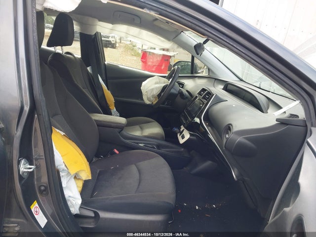 Toyota Prius Two 2018 JTDKBRFU5J3067307 Image 5