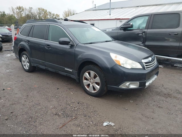 2010 Subaru Outback 2.5i Premium მანქანა იყიდება აუქციონზე, vin: 4S4BRCGC8A3331596, აუქციონის ნომერი: 46344558