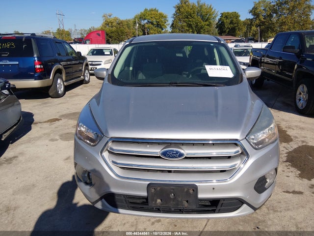 Продаж на аукціоні авто 2017 Ford Escape Se, vin: 1FMCU0GD5HUA40746, номер лоту: 46344561