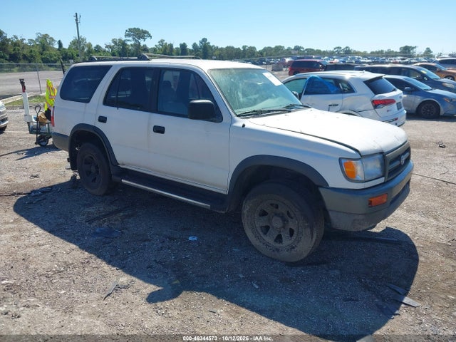 Auction sale of the 1997 Toyota 4runner, vin: JT3GM84R8V0018039, lot number: 46344573