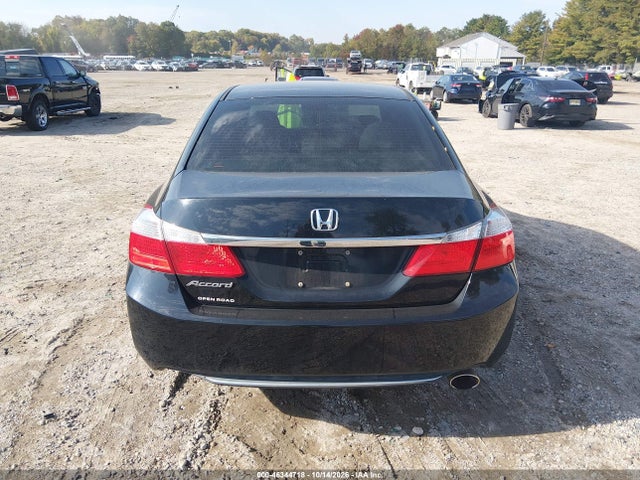46344718 :رقم المزاد ، 1HGCR2F7XFA040092 vin ، 2015 Honda Accord Ex مزاد بيع