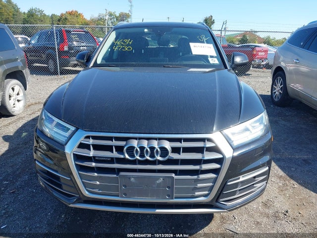 2018 Audi Q5 2.0t Premium/2.0t Tech Premium მანქანა იყიდება აუქციონზე, vin: WA1BNAFY5J2004381, აუქციონის ნომერი: 46344730