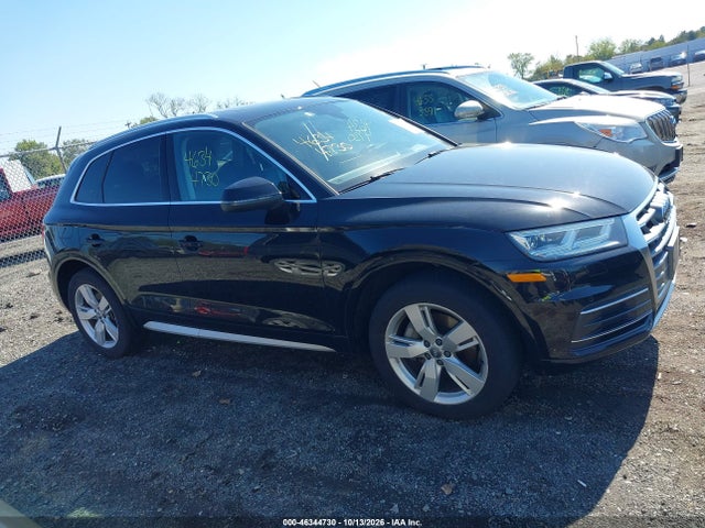 2018 Audi Q5 2.0t Premium/2.0t Tech Premium მანქანა იყიდება აუქციონზე, vin: WA1BNAFY5J2004381, აუქციონის ნომერი: 46344730