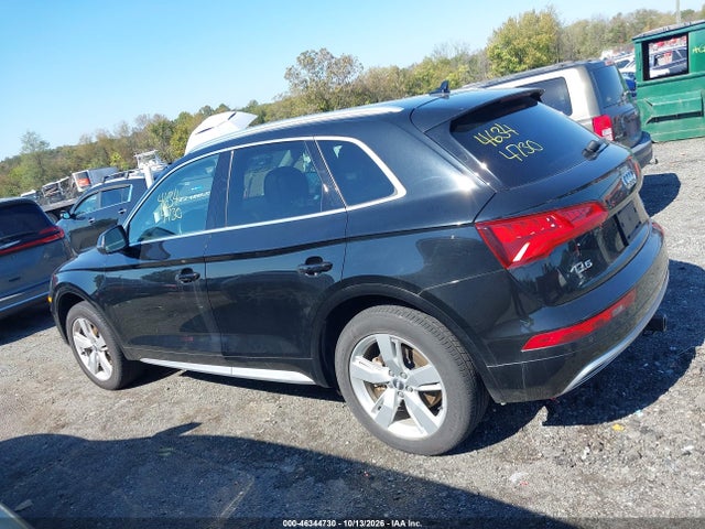 2018 Audi Q5 2.0t Premium/2.0t Tech Premium მანქანა იყიდება აუქციონზე, vin: WA1BNAFY5J2004381, აუქციონის ნომერი: 46344730