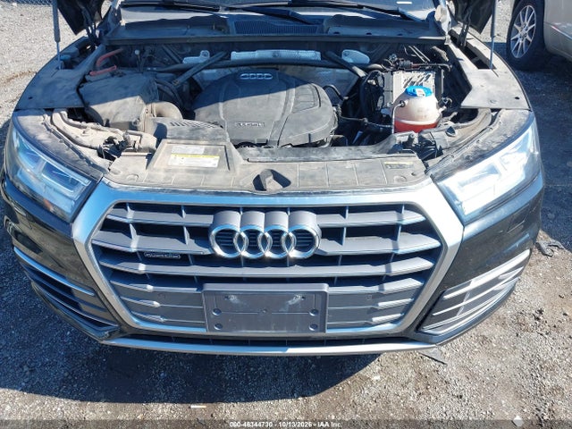 2018 Audi Q5 2.0t Premium/2.0t Tech Premium მანქანა იყიდება აუქციონზე, vin: WA1BNAFY5J2004381, აუქციონის ნომერი: 46344730