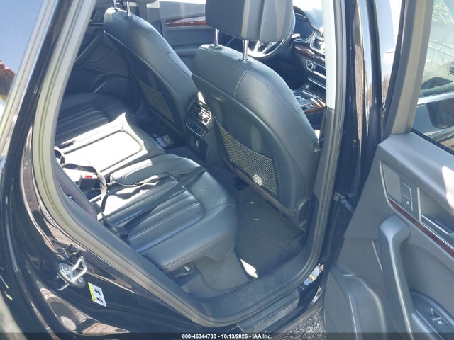 2018 Audi Q5 2.0t Premium/2.0t Tech Premium მანქანა იყიდება აუქციონზე, vin: WA1BNAFY5J2004381, აუქციონის ნომერი: 46344730