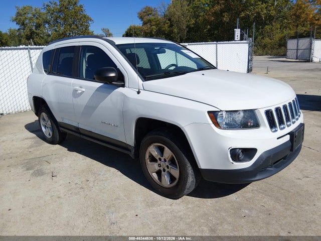 46344838 :رقم المزاد ، 1C4NJCBAXFD143789 vin ، 2015 Jeep Compass Sport مزاد بيع
