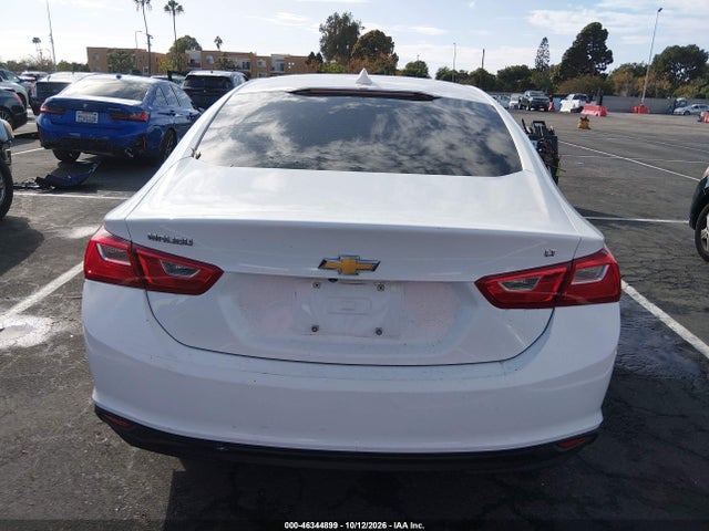 Chevrolet MALIBU LT 2018 1G1ZD5ST3JF189847 Image 16