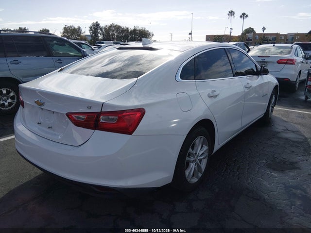 Chevrolet MALIBU LT 2018 1G1ZD5ST3JF189847 Image 4