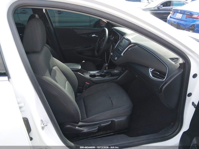 Chevrolet MALIBU LT 2018 1G1ZD5ST3JF189847 Image 5