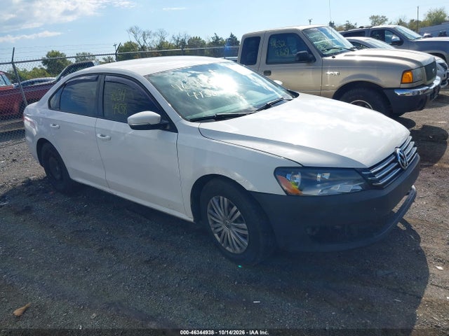 Auction sale of the 2015 Volkswagen Passat 1.8t S, vin: 1VWAT7A36FC099246, lot number: 46344938