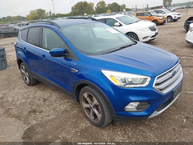 46344949 :رقم المزاد ، 1FMCU0GD0HUD82217 vin ، 2017 Ford Escape Se مزاد بيع