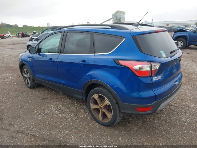 Продажа на аукционе авто 2017 Ford Escape Se, vin: 1FMCU0GD0HUD82217, номер лота: 46344949