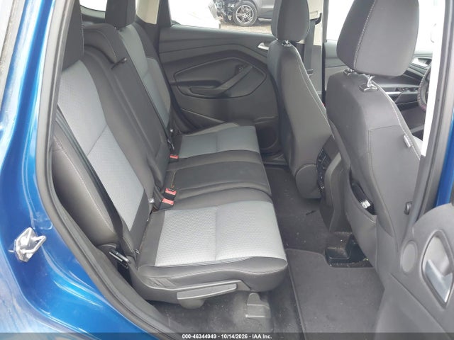 Продажа на аукционе авто 2017 Ford Escape Se, vin: 1FMCU0GD0HUD82217, номер лота: 46344949