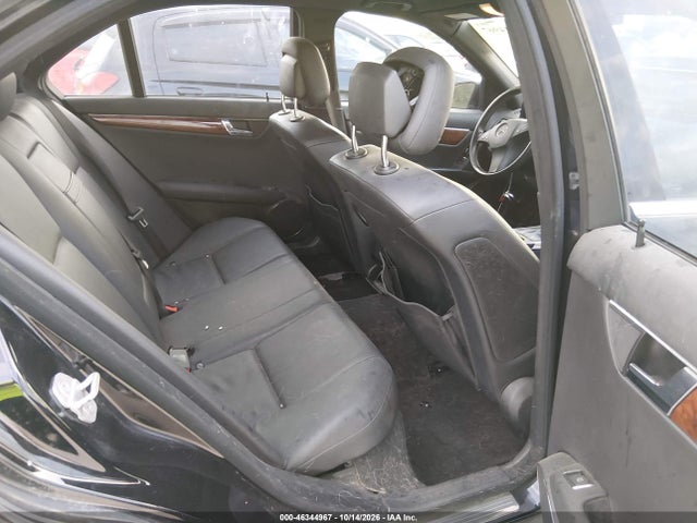 2011 Mercedes-benz C 300 Luxury 4matic/sport 4matic მანქანა იყიდება აუქციონზე, vin: WDDGF8BB0BR144968, აუქციონის ნომერი: 46344967