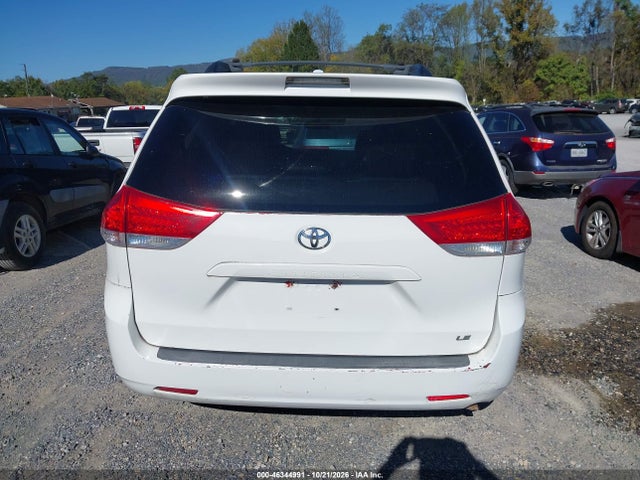 46344991 :رقم المزاد ، 5TDKK3DC7DS347465 vin ، 2013 Toyota Sienna Le V6 8 Passenger مزاد بيع