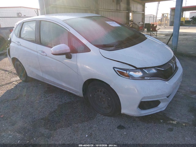 46345128 :رقم المزاد ، 3HGGK5H41KM744141 vin ، 2019 Honda Fit Lx مزاد بيع