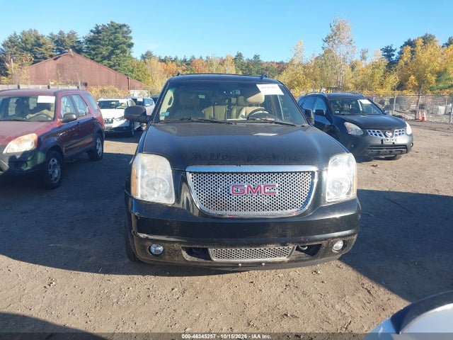 Продаж на аукціоні авто 2011 Gmc Yukon Xl 1500 Denali, vin: 1GKS2MEF2BR135460, номер лоту: 46345257