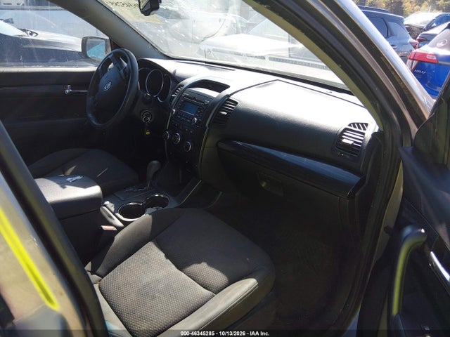 Продаж на аукціоні авто 2011 Kia Sorento Lx, vin: 5XYKT3A10BG150616, номер лоту: 46345285