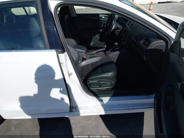 Продаж на аукціоні авто 2016 Volkswagen Jetta 1.8t Sel, vin: 3VWL17AJ0GM222486, номер лоту: 46345396