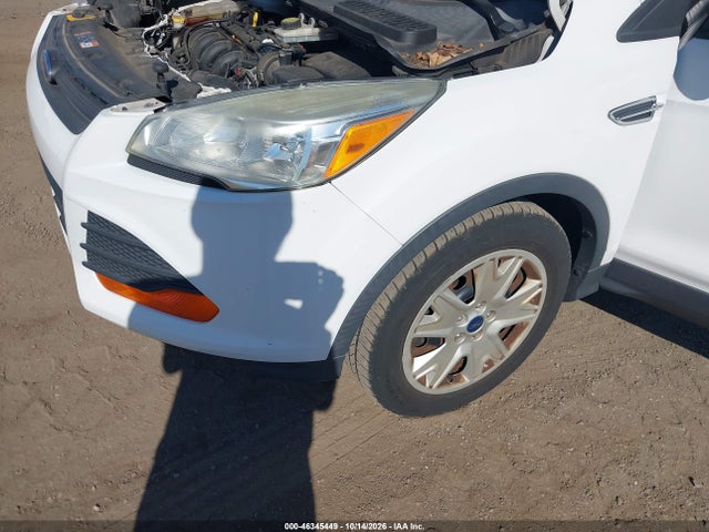 Продаж на аукціоні авто 2016 Ford Escape S, vin: 1FMCU0F79GUC52236, номер лоту: 46345449