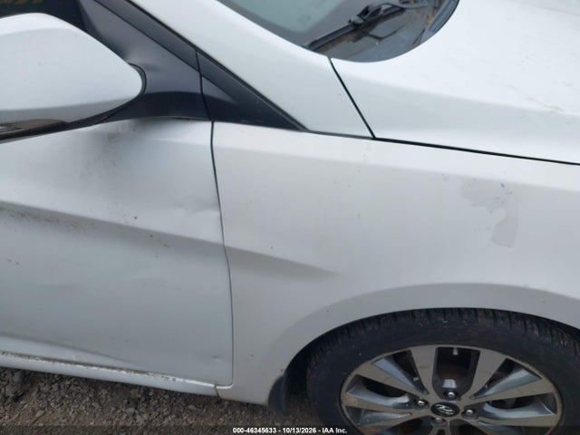 2015 Hyundai Accent Sport მანქანა იყიდება აუქციონზე, vin: KMHCU5AE4FU203818, აუქციონის ნომერი: 46345633