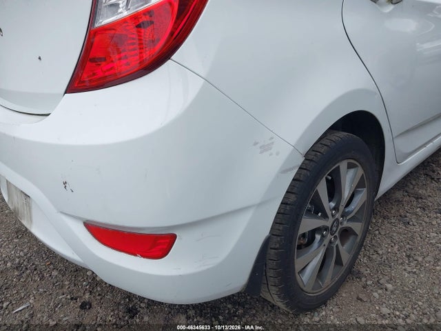 2015 Hyundai Accent Sport მანქანა იყიდება აუქციონზე, vin: KMHCU5AE4FU203818, აუქციონის ნომერი: 46345633