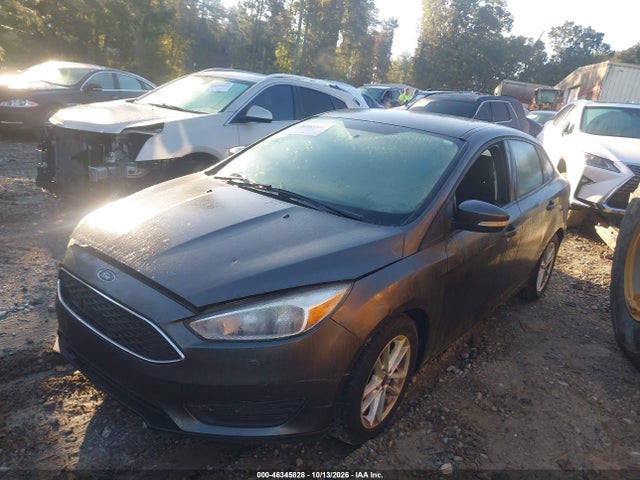 46345828 :رقم المزاد ، 1FADP3F28FL381553 vin ، 2015 Ford Focus Se مزاد بيع