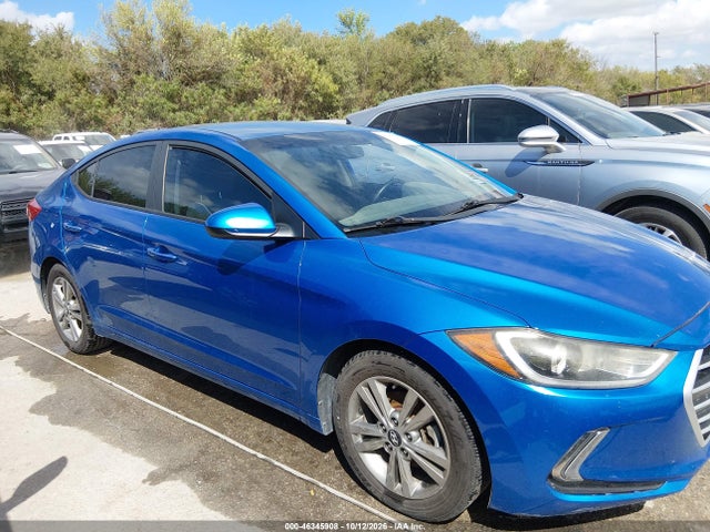 5NPD84LF2HH015311 Hyundai ELANTRA SE