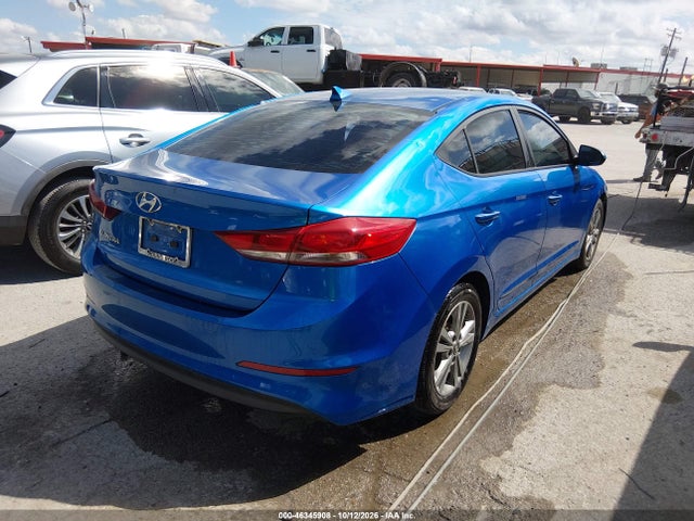5NPD84LF2HH015311 Hyundai ELANTRA SE