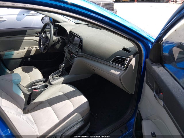 5NPD84LF2HH015311 Hyundai ELANTRA SE