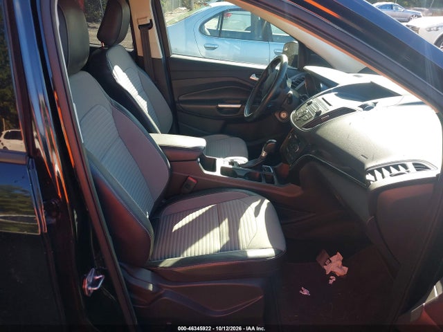 Продаж на аукціоні авто 2018 Ford Escape Se, vin: 1FMCU0GD8JUC67550, номер лоту: 46345922