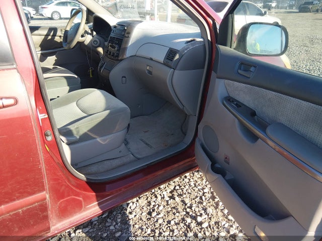 46346026 :رقم المزاد ، 5TDZK23C37S017563 vin ، 2007 Toyota Sienna Le مزاد بيع