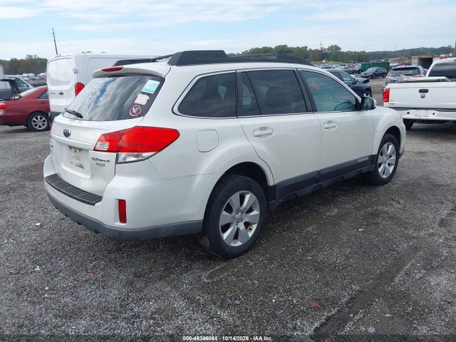 2010 Subaru Outback 2.5i Premium მანქანა იყიდება აუქციონზე, vin: 4S4BRBCC1A3368943, აუქციონის ნომერი: 46346064