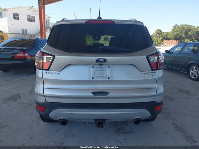 46346171 :رقم المزاد ، 1FMCU0J95JUD00654 vin ، 2018 Ford Escape Titanium مزاد بيع