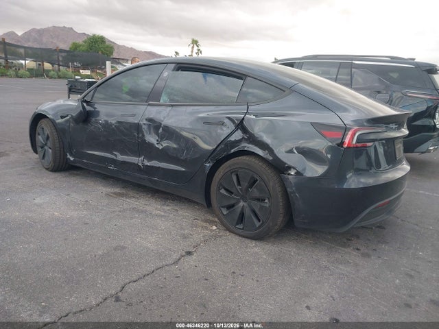 Tesla Model 3 Long Range Dual Motor All-wheel Drive 2024 5YJ3E1EB7RF744496 Image 3