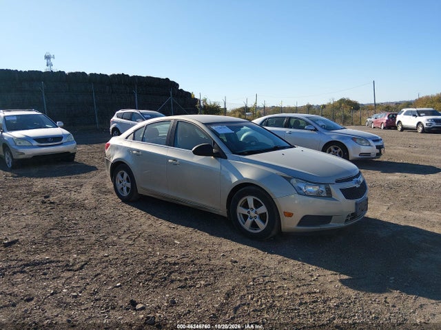 46346760 :رقم المزاد ، 1G1PC5SB5E7408017 vin ، 2014 Chevrolet Cruze 1lt Auto مزاد بيع