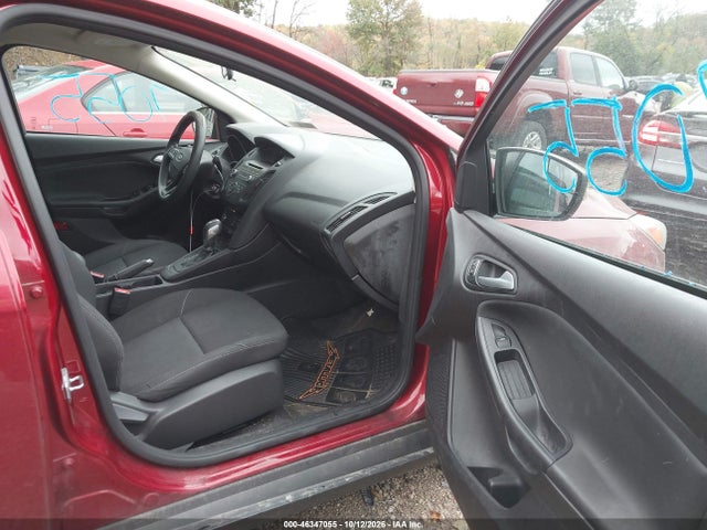46347055 :رقم المزاد ، 1FADP3F2XFL303873 vin ، 2015 Ford Focus Se مزاد بيع