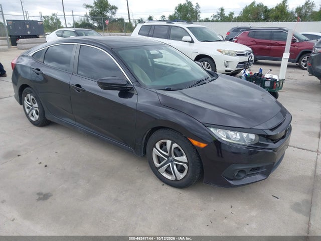 Продажа на аукционе авто 2018 Honda Civic Lx, vin: 19XFC2F58JE208037, номер лота: 46347144