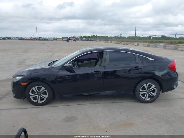 Продажа на аукционе авто 2018 Honda Civic Lx, vin: 19XFC2F58JE208037, номер лота: 46347144