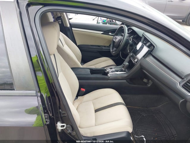 Продажа на аукционе авто 2018 Honda Civic Lx, vin: 19XFC2F58JE208037, номер лота: 46347144