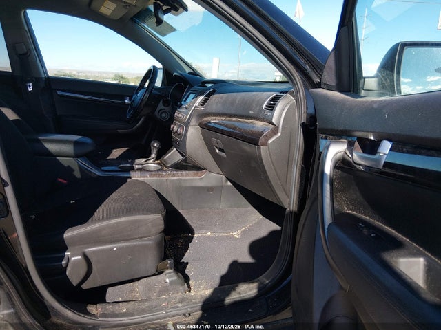 KIA Sorento Lx V6 2014 5XYKTDA76EG539226 Image 5