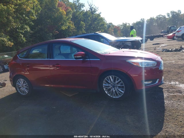 Продажа на аукционе авто 2016 Ford Focus Titanium, vin: 1FADP3N20GL330504, номер лота: 46347294
