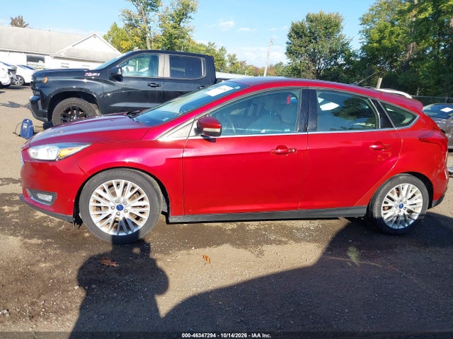 Продажа на аукционе авто 2016 Ford Focus Titanium, vin: 1FADP3N20GL330504, номер лота: 46347294