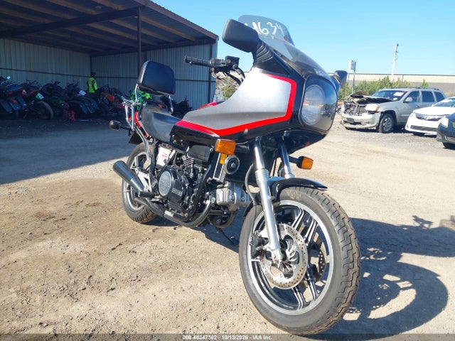 46347362 :رقم المزاد ، JH2RC2201FM101435 vin ، 1985 Honda Vf700 S مزاد بيع
