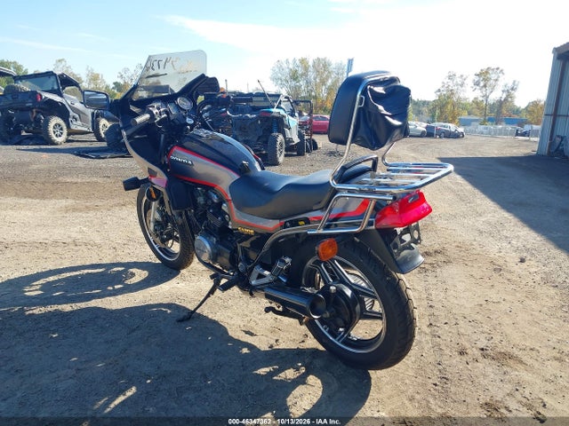 Продажа на аукционе авто 1985 Honda Vf700 S, vin: JH2RC2201FM101435, номер лота: 46347362